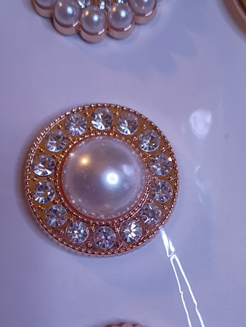 Accessory - Picture 6 of 8